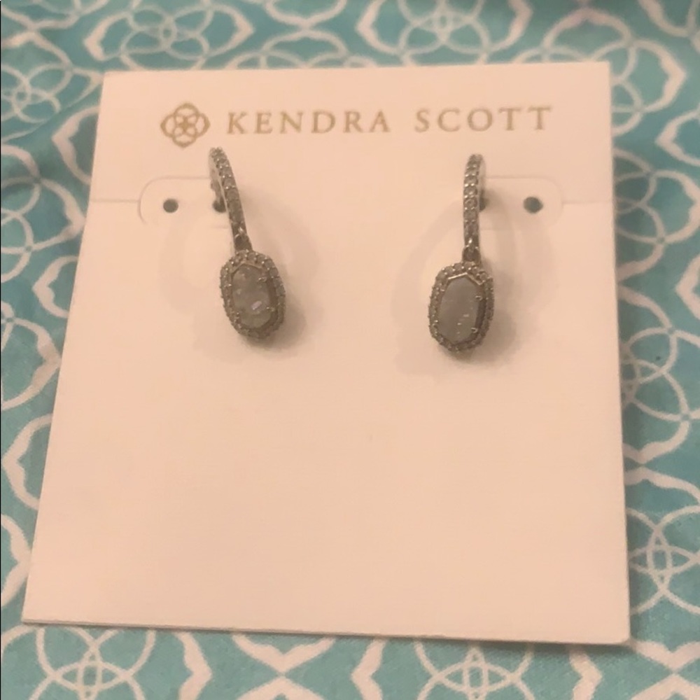 Kendra Scott huggies